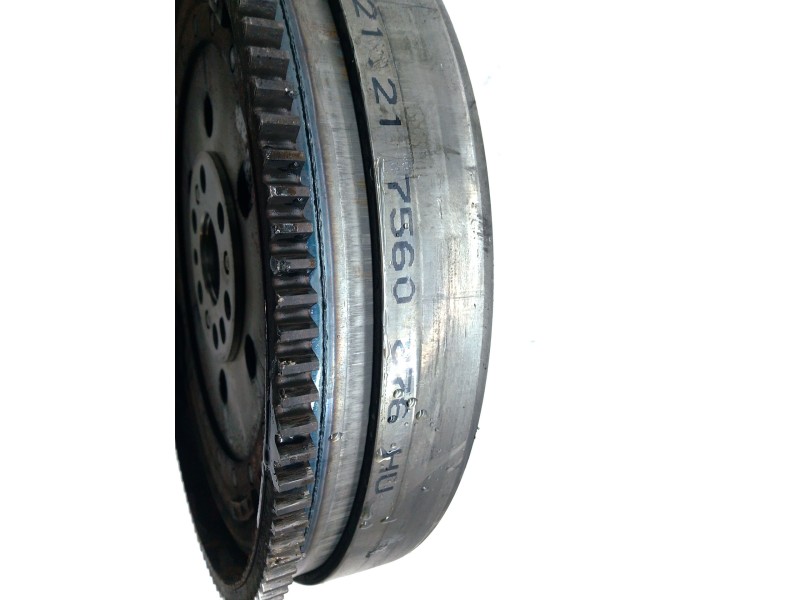 Recambio de volante motor para bmw 1 (e81) 120 i referencia OEM IAM 7560876HU  