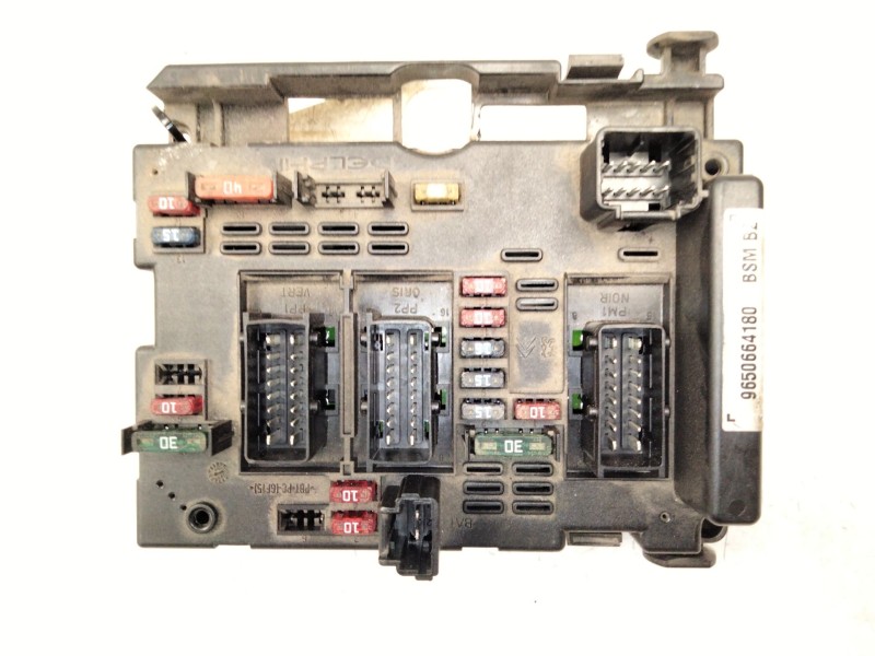 Recambio de caja fusibles para peugeot 206 hatchback (2a/c) 1.4 hdi eco 70 referencia OEM IAM 9650664180  