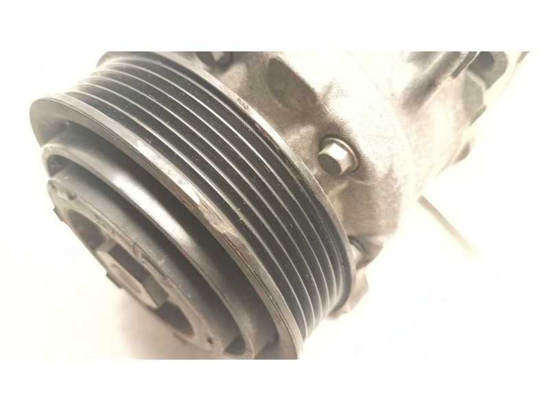 Recambio de compresor aire acondicionado para bmw 3 touring (f31) 330 d referencia OEM IAM 64526805022-02  