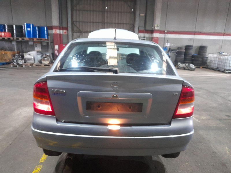 opel astra g hatchback (t98) del año 2002