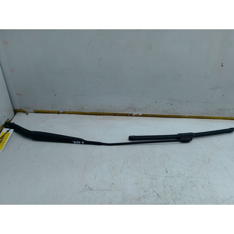 Recambio de brazo limpia delantero derecho para renault master iii furgoneta (fv) 2.3 dci 125 fwd (fv0c, fv0d, fv0g, fv0h, fv0j,