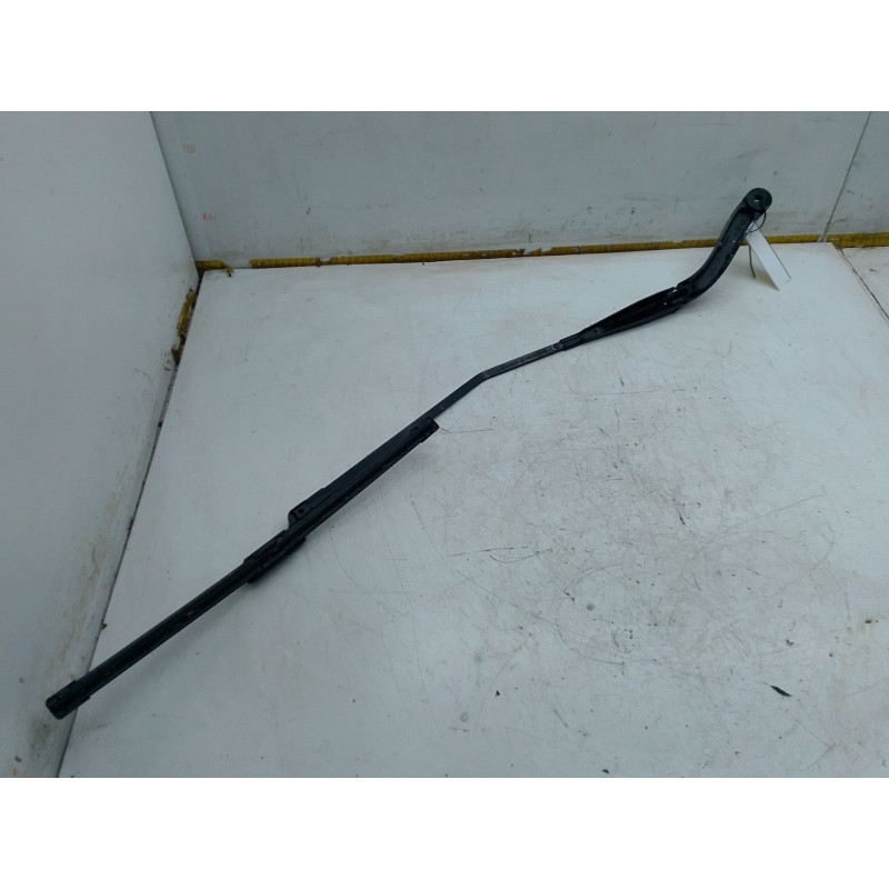Recambio de brazo limpia delantero derecho para opel vivaro b furgoneta (x82) 1.6 cdti (05) referencia OEM IAM 288864419R  