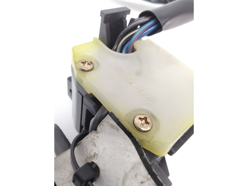 Recambio de mando limpia para mitsubishi galloper (hyundai) santamo referencia OEM IAM 50131A3220  