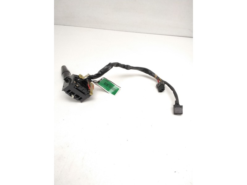Recambio de mando luces para mitsubishi galloper (hyundai) santamo referencia OEM IAM 44331A2530  