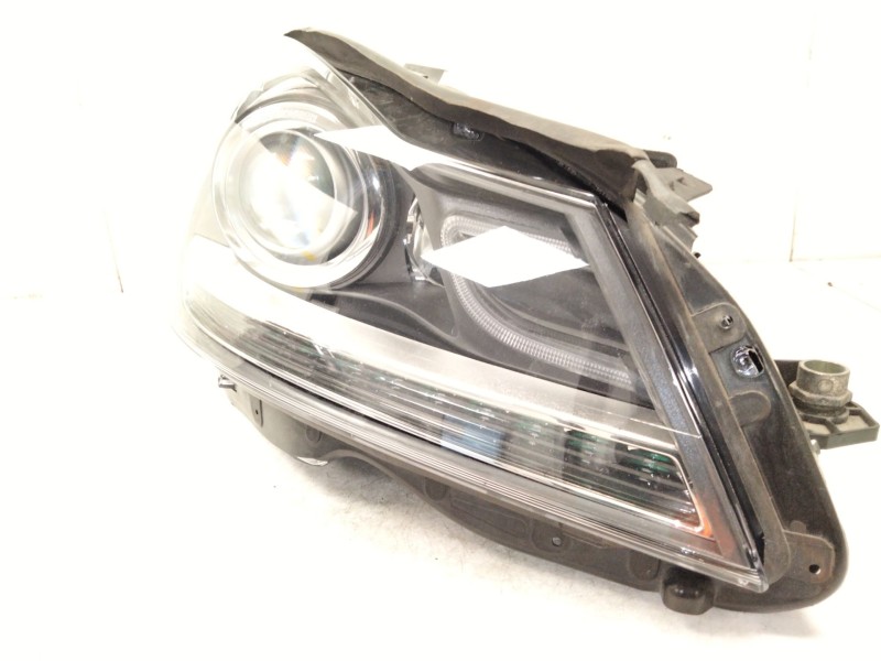 Recambio de faro derecho para mercedes-benz clase c coupé (c204) c 220 cdi (204.302) referencia OEM IAM A2048204439 030127028204