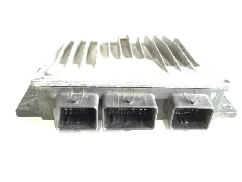 Recambio de centralita motor uce para renault clio iii authentique referencia OEM IAM 8200399038 8200619409 R0410B034C