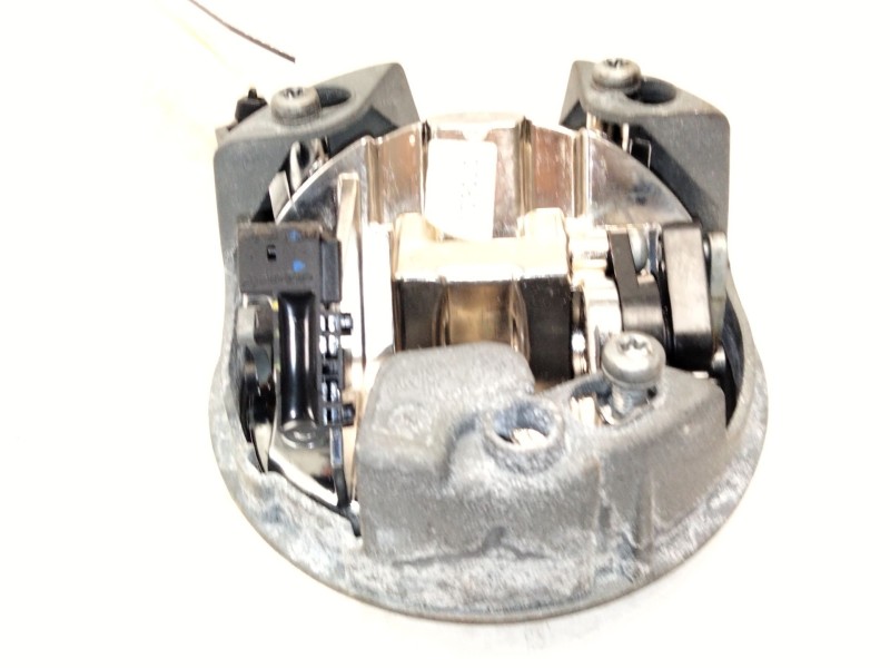 Recambio de maneta exterior porton para bmw 1 (e81) 120 i referencia OEM IAM   