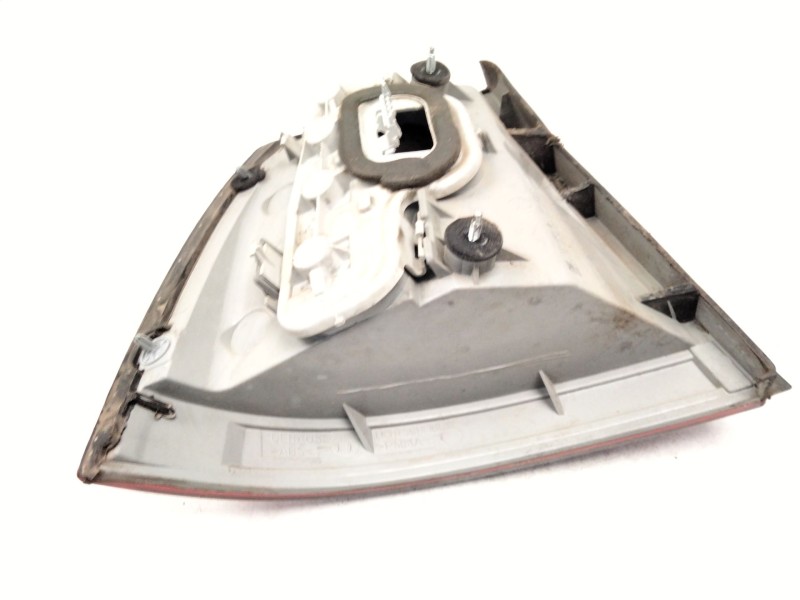 Recambio de piloto trasero derecho para opel astra g hatchback (t98) 1.6 (f08, f48) referencia OEM IAM 13110931  