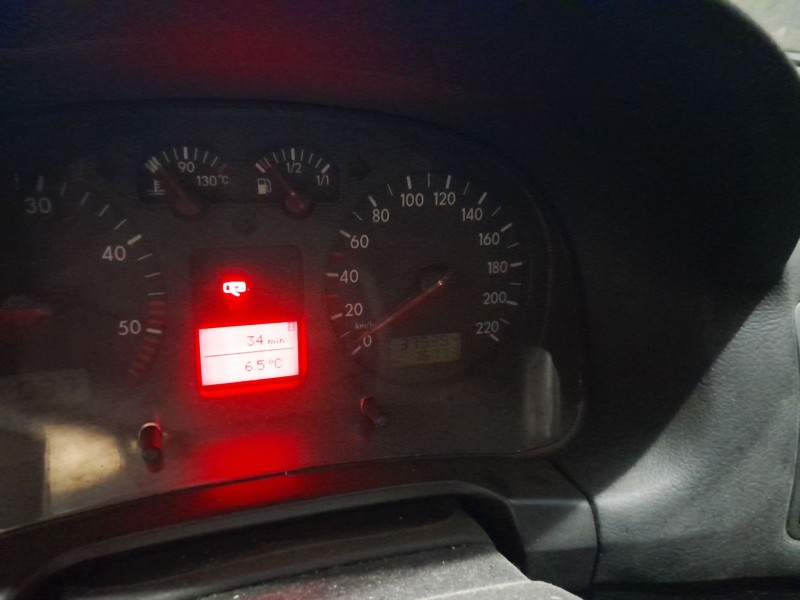 volkswagen golf iv (1j1) del año 2001