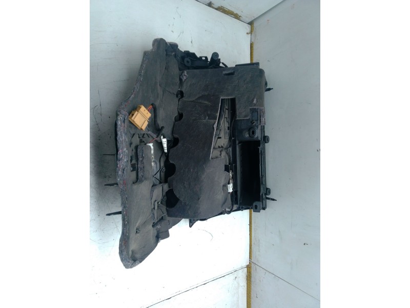 Recambio de guantera para audi a4 b7 (8ec) 2.0 tfsi quattro referencia OEM IAM 8E1857035D  