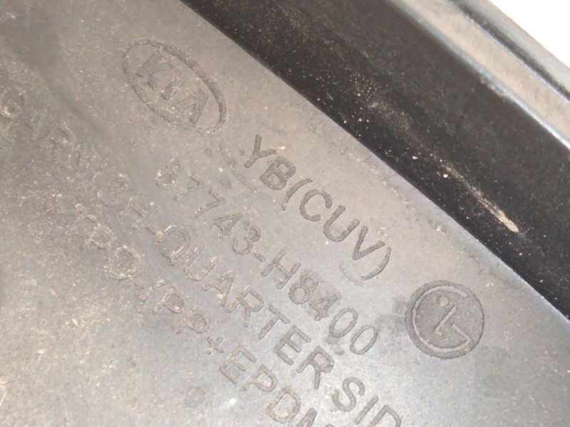 Recambio de aletin trasero izquierdo para kia stonic (yb) 1.2 cvvt referencia OEM IAM 87743H8400  