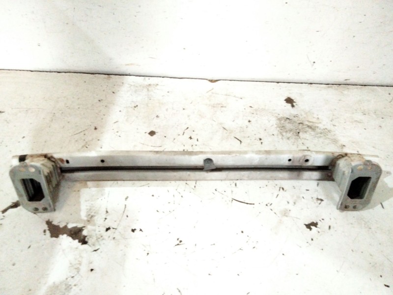 Recambio de refuerzo paragolpes delantero para toyota aygo (_b1_) 1.0 (kgb10_) referencia OEM IAM   