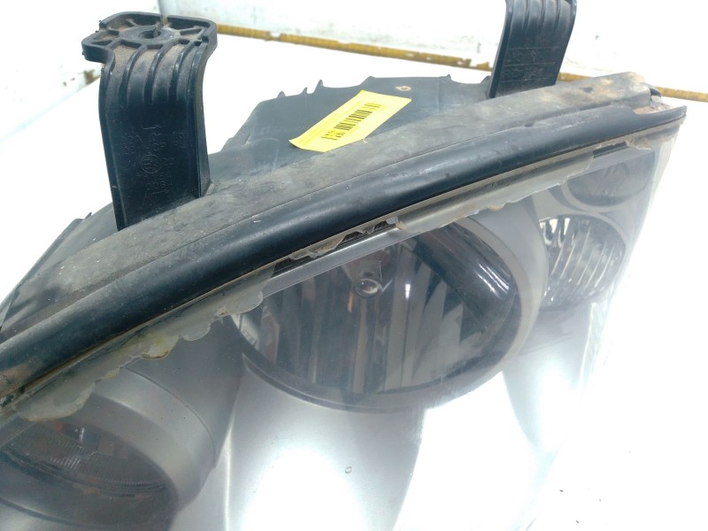 Recambio de faro diurno izquierdo para ssangyong rodius i 2.7 xdi 4wd referencia OEM IAM   