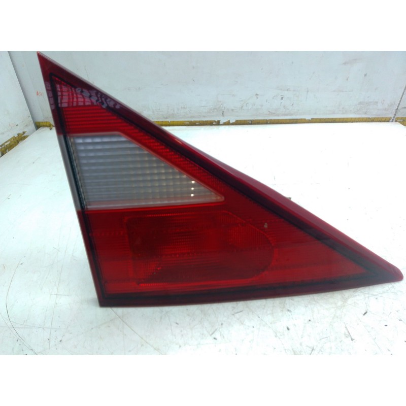 Recambio de piloto trasero izquierdo porton para ssangyong rodius i 2.7 xdi 4wd referencia OEM IAM   