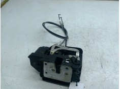 Recambio de cerradura puerta trasera izquierda para ssangyong rodius i 2.7 xdi 4wd referencia OEM IAM    2