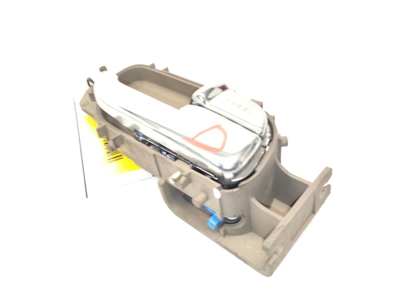 Recambio de maneta interior delantera derecha para ssangyong rodius i 2.7 xdi 4wd referencia OEM IAM 7242021000  