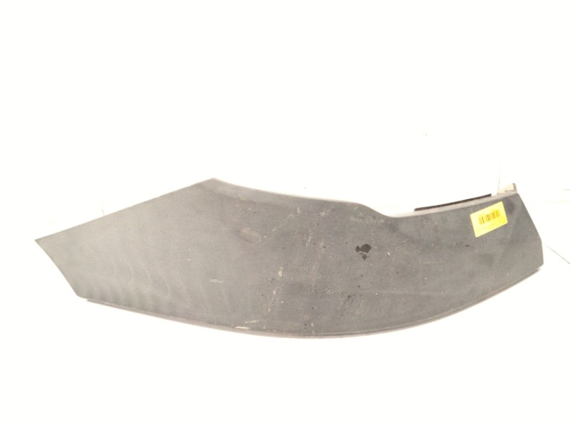 Recambio de cerquillo faro derecho para iveco daily v furgoneta 29s13, 29l13, 35c13, 35s13, 40c13, 40s13 referencia OEM IAM 5801