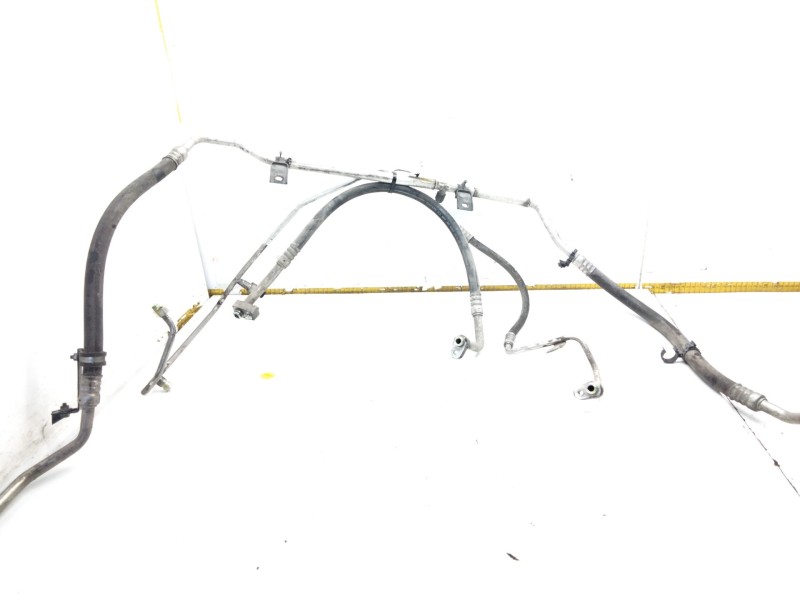 Recambio de tubos aire acondicionado para iveco daily v furgoneta 29s13, 29l13, 35c13, 35s13, 40c13, 40s13 referencia OEM IAM   