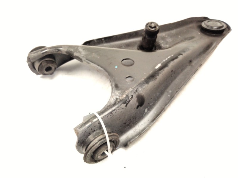 Recambio de brazo suspension inferior delantero derecho para dacia logan mcv ii 1.5 dci referencia OEM IAM   