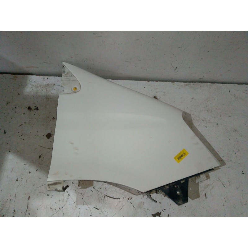 Recambio de aleta delantera derecha para iveco daily v furgoneta 29s13, 29l13, 35c13, 35s13, 40c13, 40s13 referencia OEM IAM   