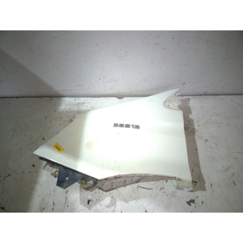 Recambio de aleta delantera izquierda para iveco daily v furgoneta 29s13, 29l13, 35c13, 35s13, 40c13, 40s13 referencia OEM IAM  