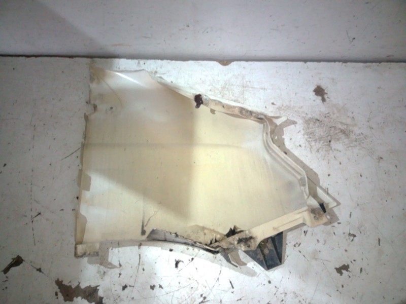 Recambio de aleta delantera izquierda para iveco daily v furgoneta 29s13, 29l13, 35c13, 35s13, 40c13, 40s13 referencia OEM IAM  