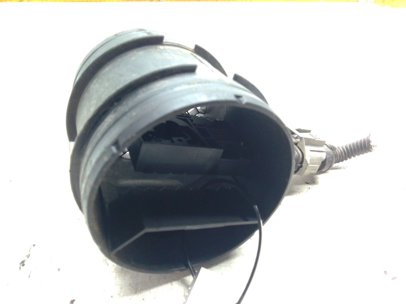 Recambio de caudalimetro para iveco daily v furgoneta 29s13, 29l13, 35c13, 35s13, 40c13, 40s13 referencia OEM IAM 55220331  