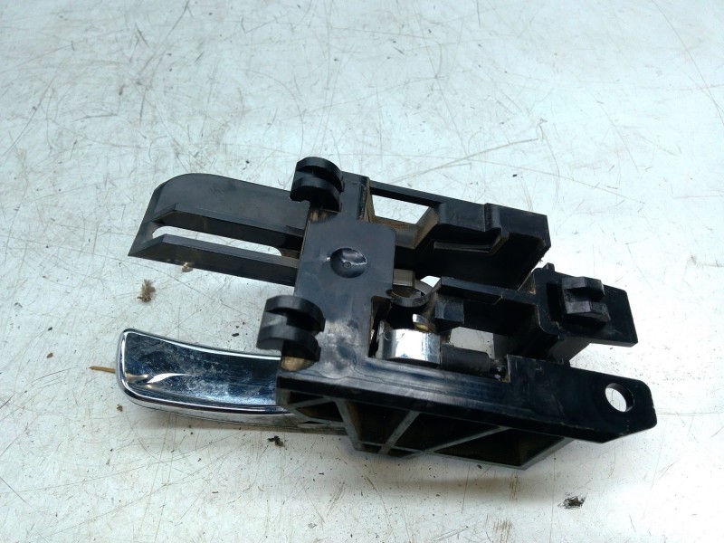 Recambio de maneta interior trasera derecha para nissan qashqai i (j10, nj10) 2.0 dci referencia OEM IAM 80671JDO  