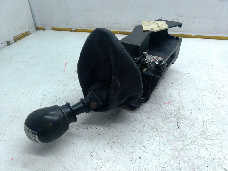 Recambio de palanca cambio para iveco daily v furgoneta 29s13, 29l13, 35c13, 35s13, 40c13, 40s13 referencia OEM IAM 5801283904K 