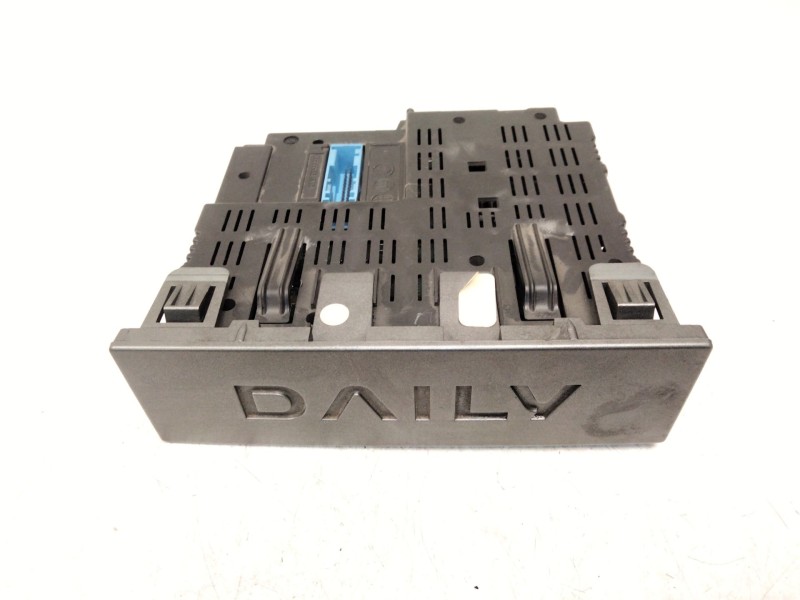 Recambio de centralita comfort para iveco daily v furgoneta 29s13, 29l13, 35c13, 35s13, 40c13, 40s13 referencia OEM IAM 58013468