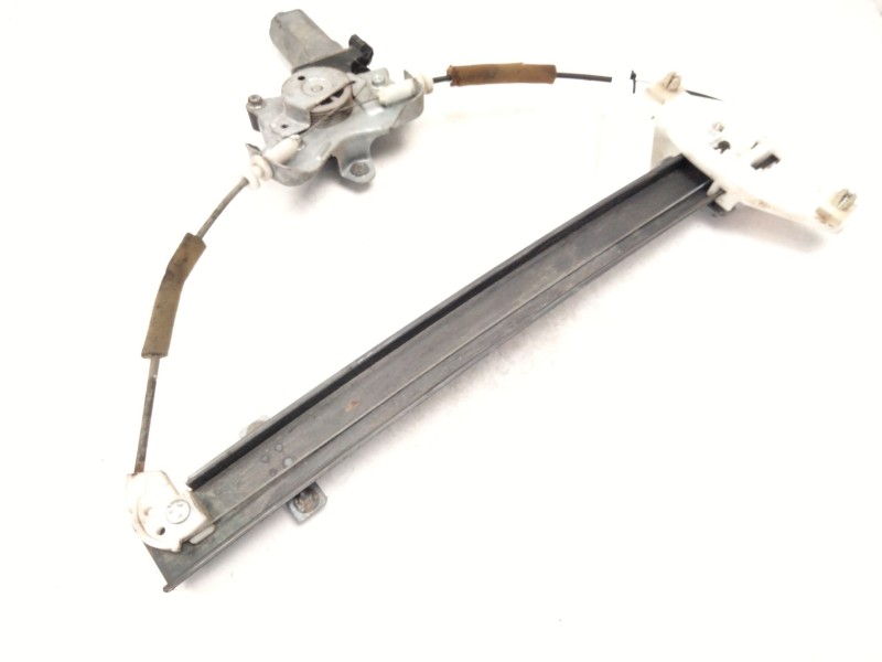 Recambio de elevalunas trasero izquierdo para ssangyong rodius i 2.7 xdi 4wd referencia OEM IAM 7333021001  