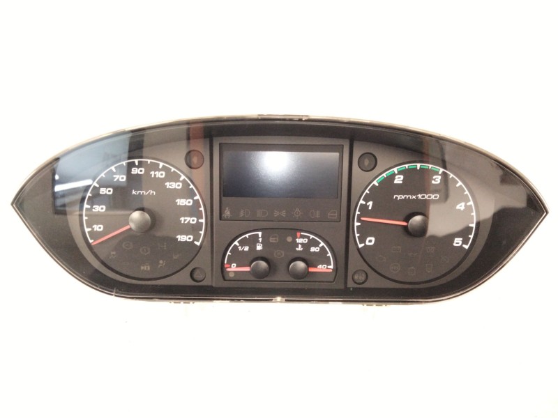 Recambio de cuadro instrumentos para iveco daily v furgoneta 29s13, 29l13, 35c13, 35s13, 40c13, 40s13 referencia OEM IAM 5801259
