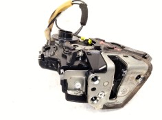 Recambio de cerradura puerta trasera derecha para toyota avensis sedán (_t25_) 2.0 (azt250_) referencia OEM IAM   
