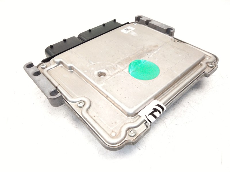 Recambio de centralita motor uce para iveco daily v furgoneta 29s13, 29l13, 35c13, 35s13, 40c13, 40s13 referencia OEM IAM 580135