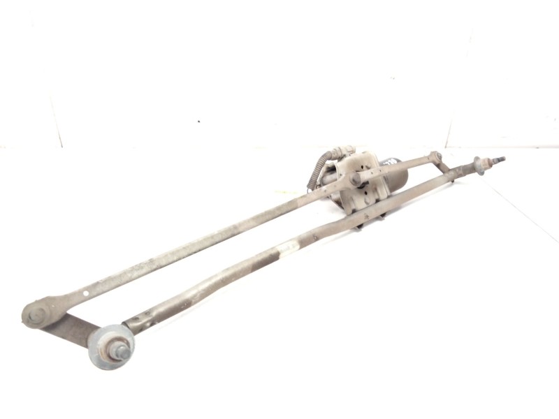 Recambio de motor limpia delantero para iveco daily v furgoneta 29s13, 29l13, 35c13, 35s13, 40c13, 40s13 referencia OEM IAM 5355