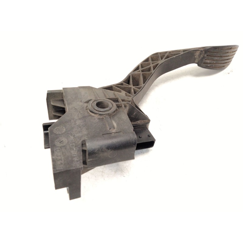Recambio de pedal acelerador para iveco daily v furgoneta 29s13, 29l13, 35c13, 35s13, 40c13, 40s13 referencia OEM IAM 5801333490