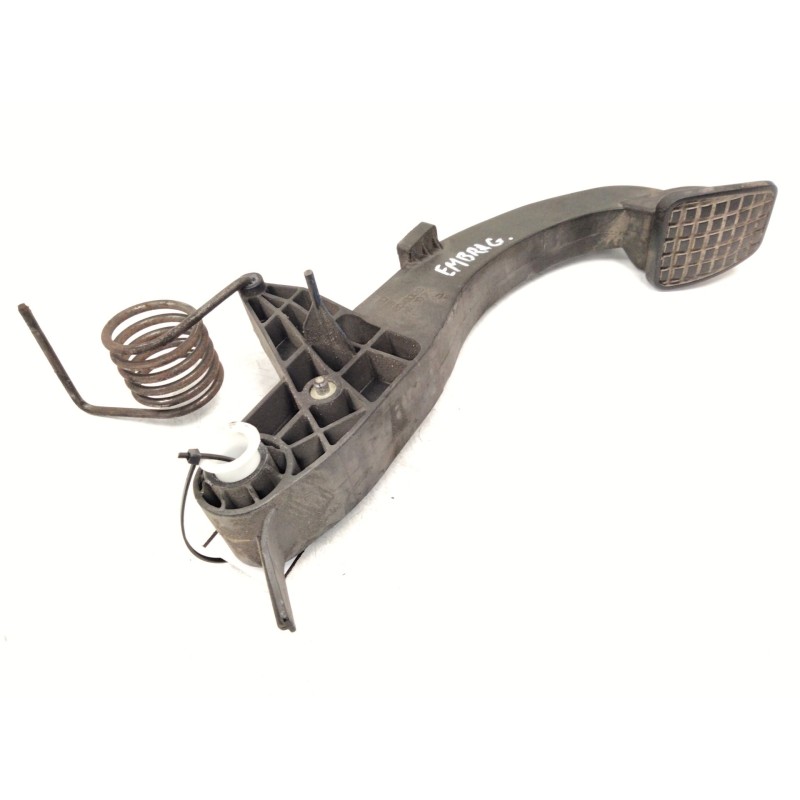 Recambio de pedal embrague para iveco daily v furgoneta 29s13, 29l13, 35c13, 35s13, 40c13, 40s13 referencia OEM IAM 5801492032  