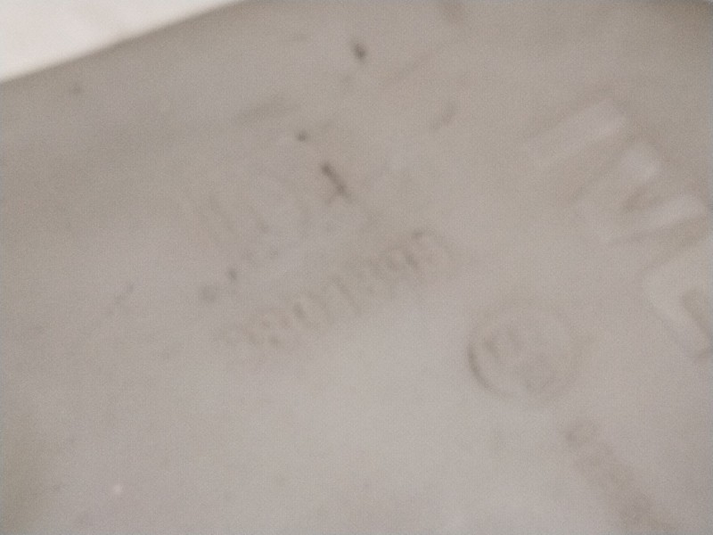 Recambio de deposito limpia para iveco daily v furgoneta 29s13, 29l13, 35c13, 35s13, 40c13, 40s13 referencia OEM IAM 3801898  