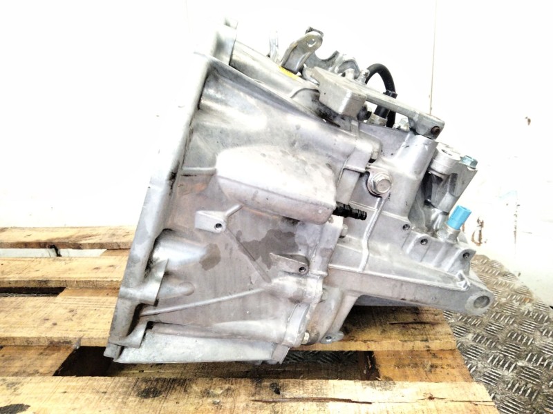 Recambio de caja cambios para nissan qashqai i (j10, nj10) 2.0 dci referencia OEM IAM JG70  