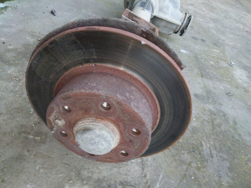 Recambio de puente trasero para iveco daily v furgoneta 29s13, 29l13, 35c13, 35s13, 40c13, 40s13 referencia OEM IAM 7185885  