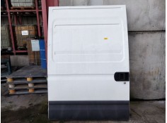 Recambio de puerta lateral corredera derecha para iveco daily v furgoneta 29s13, 29l13, 35c13, 35s13, 40c13, 40s13 referencia OE