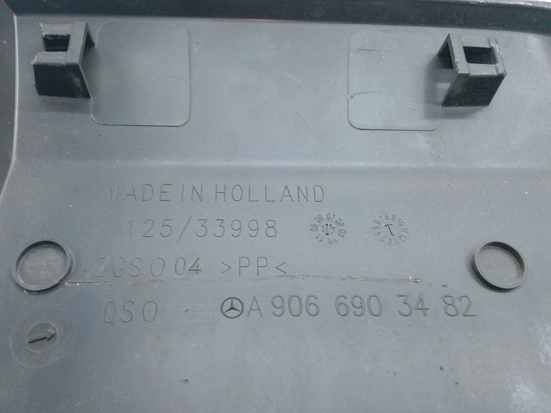 Recambio de moldura trasera derecha para mercedes-benz sprinter 3-t furgoneta (b906) 214 cdi (906.611, 906.613) referencia OEM I