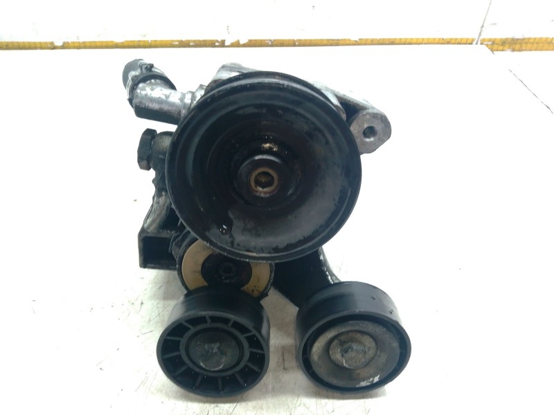 Recambio de bomba direccion para iveco daily v furgoneta 29s13, 29l13, 35c13, 35s13, 40c13, 40s13 referencia OEM IAM   