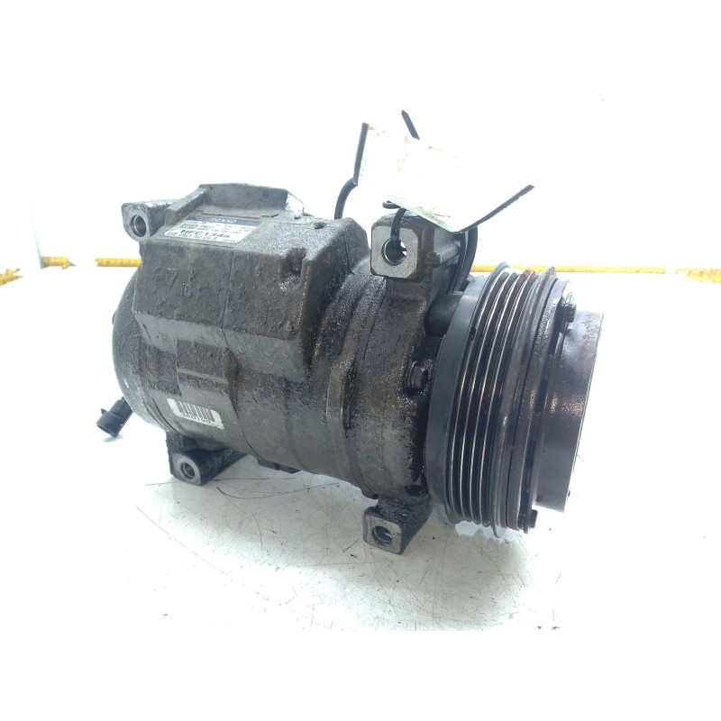 Recambio de compresor aire acondicionado para iveco daily v furgoneta 29s13, 29l13, 35c13, 35s13, 40c13, 40s13 referencia OEM IA