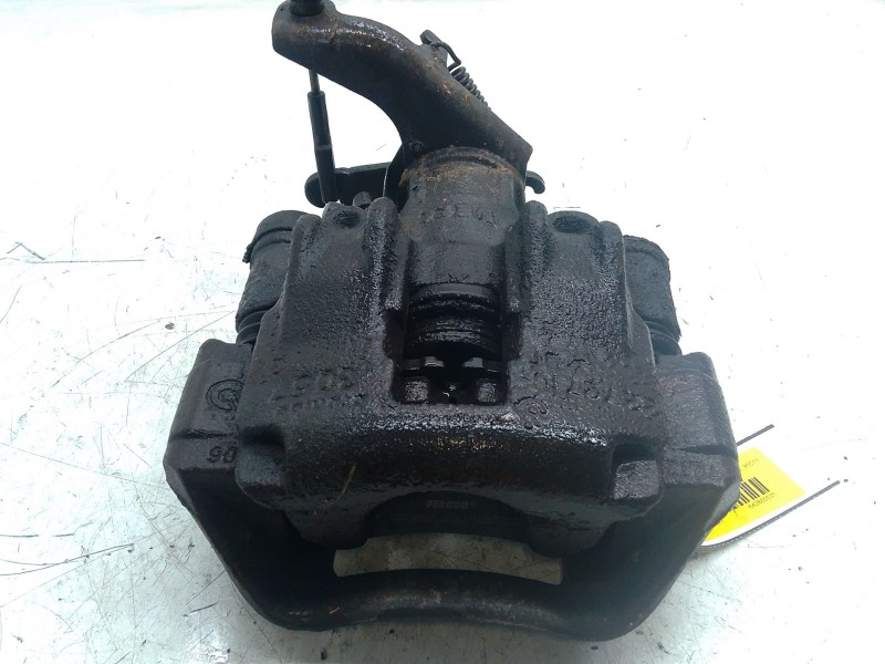 Recambio de pinza freno trasera derecha para iveco daily v furgoneta 29s13, 29l13, 35c13, 35s13, 40c13, 40s13 referencia OEM IAM