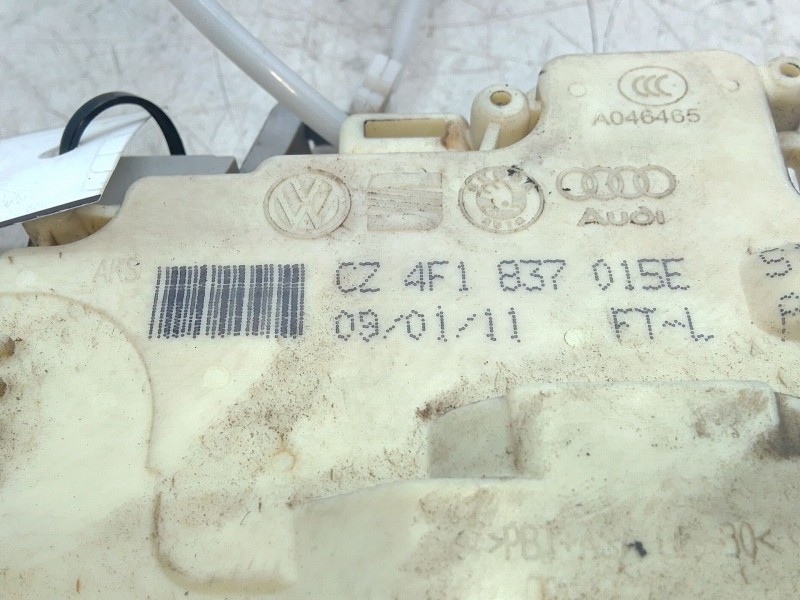 Recambio de cerradura puerta delantera izquierda para audi a3 sportback (8pa) 1.6 tdi referencia OEM IAM 4F1837015E  