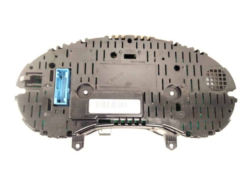 Recambio de cuadro instrumentos para audi a3 sportback (8pa) 1.6 tdi referencia OEM IAM 8P0920932N  