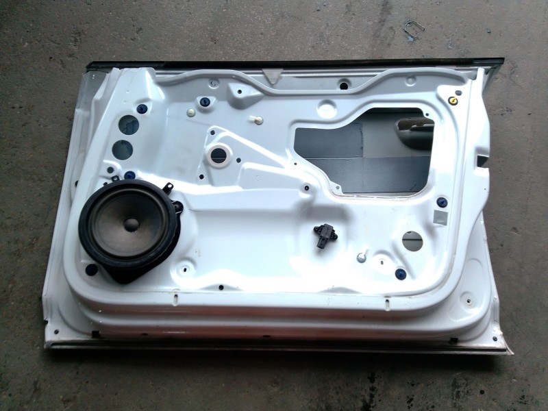 Recambio de puerta delantera derecha para audi a3 sportback (8pa) 1.6 tdi referencia OEM IAM   