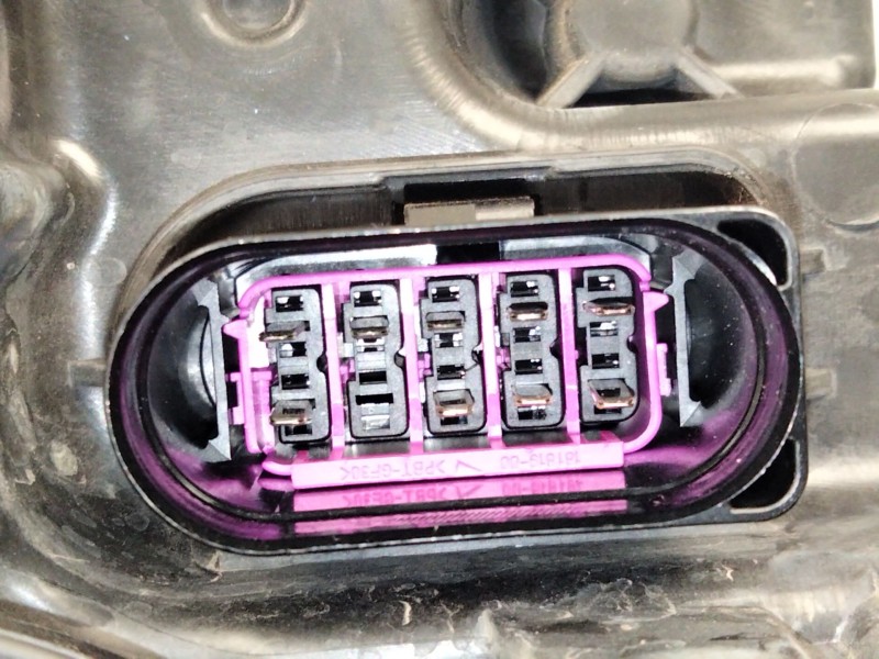 Recambio de faro izquierdo para volkswagen caddy ka/kb (2c) referencia OEM IAM 2K1941005B  