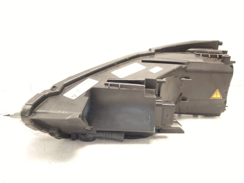 Recambio de faro xenon derecho para audi a1 (8x) referencia OEM IAM 8X0941044  